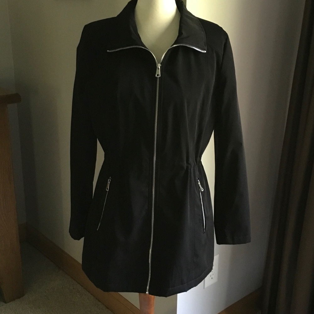 Black Women’s Zip-Front Jacket